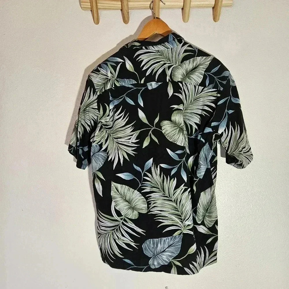 Panttana Mens Hawaiian Shirt Medium Cotton Button Up Floral Black Island Palm - Picture 8 of 10